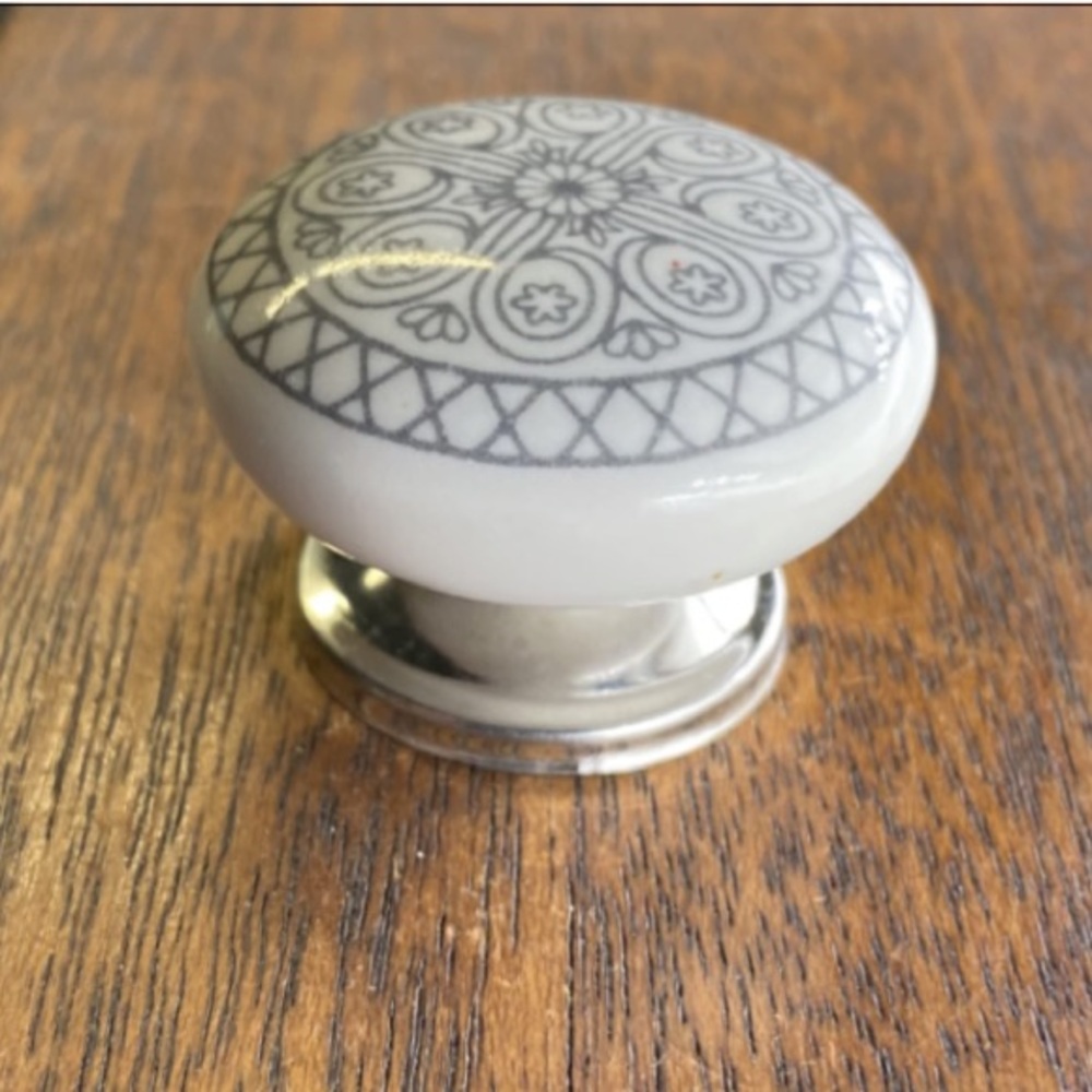 Boho Ceramic Drawer Knob, Set of 10 Gray/White - Picture 7 of 7
